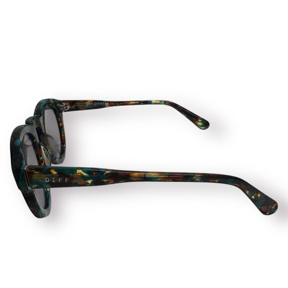 Diff Dime II Colorful Sunglasses Tortoise / Blue Frame with Mirror Lenses - Picture 6 of 10